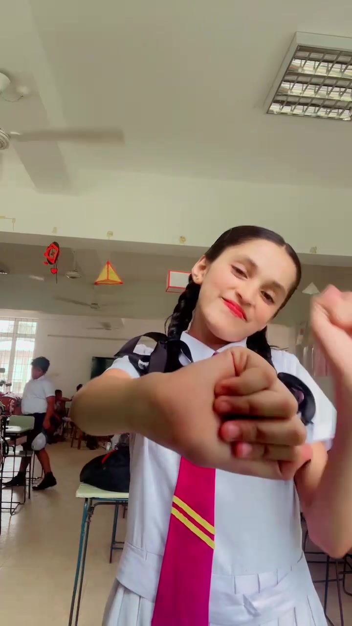 @oshini shanaya
