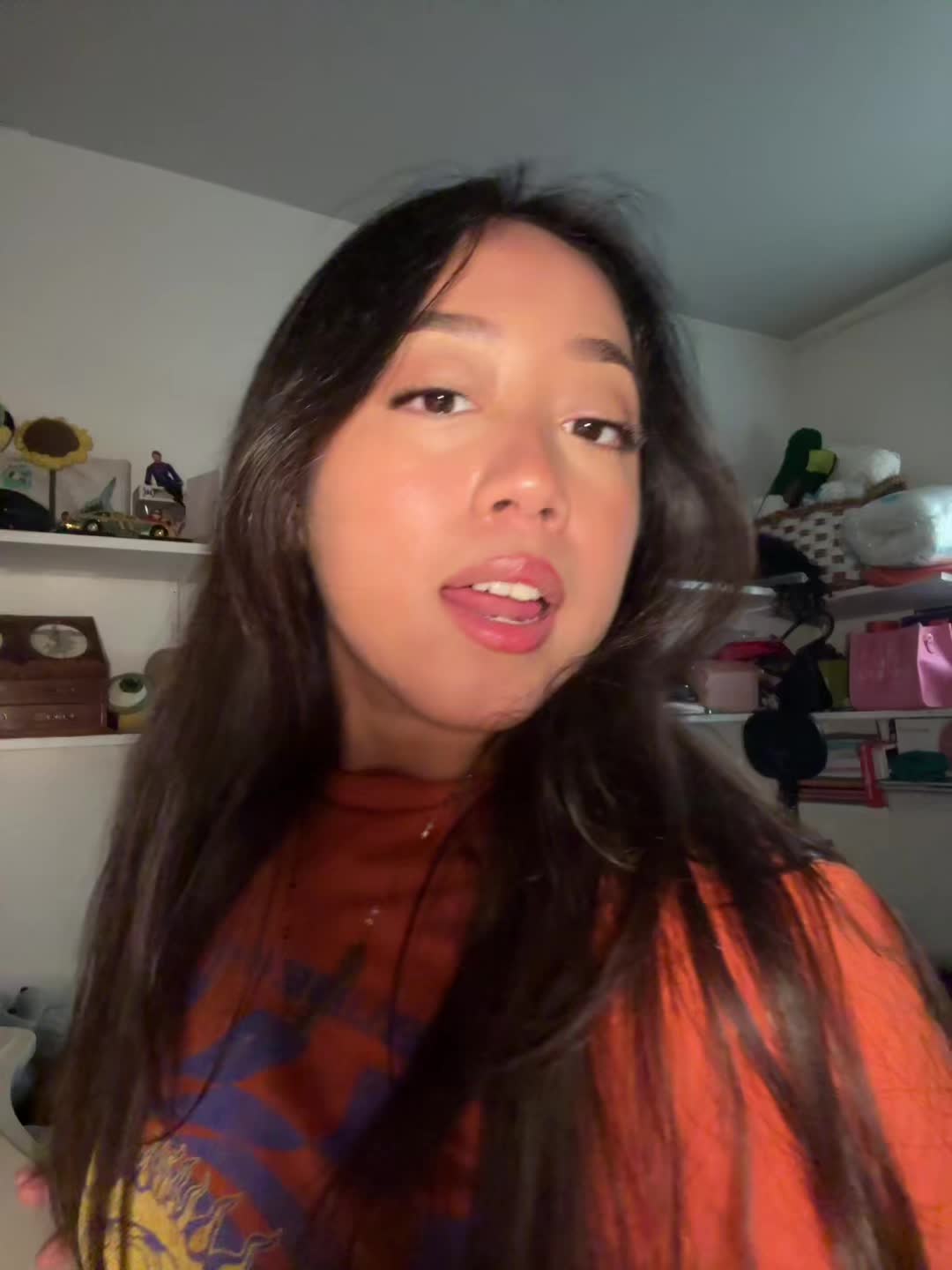 @Adamariii