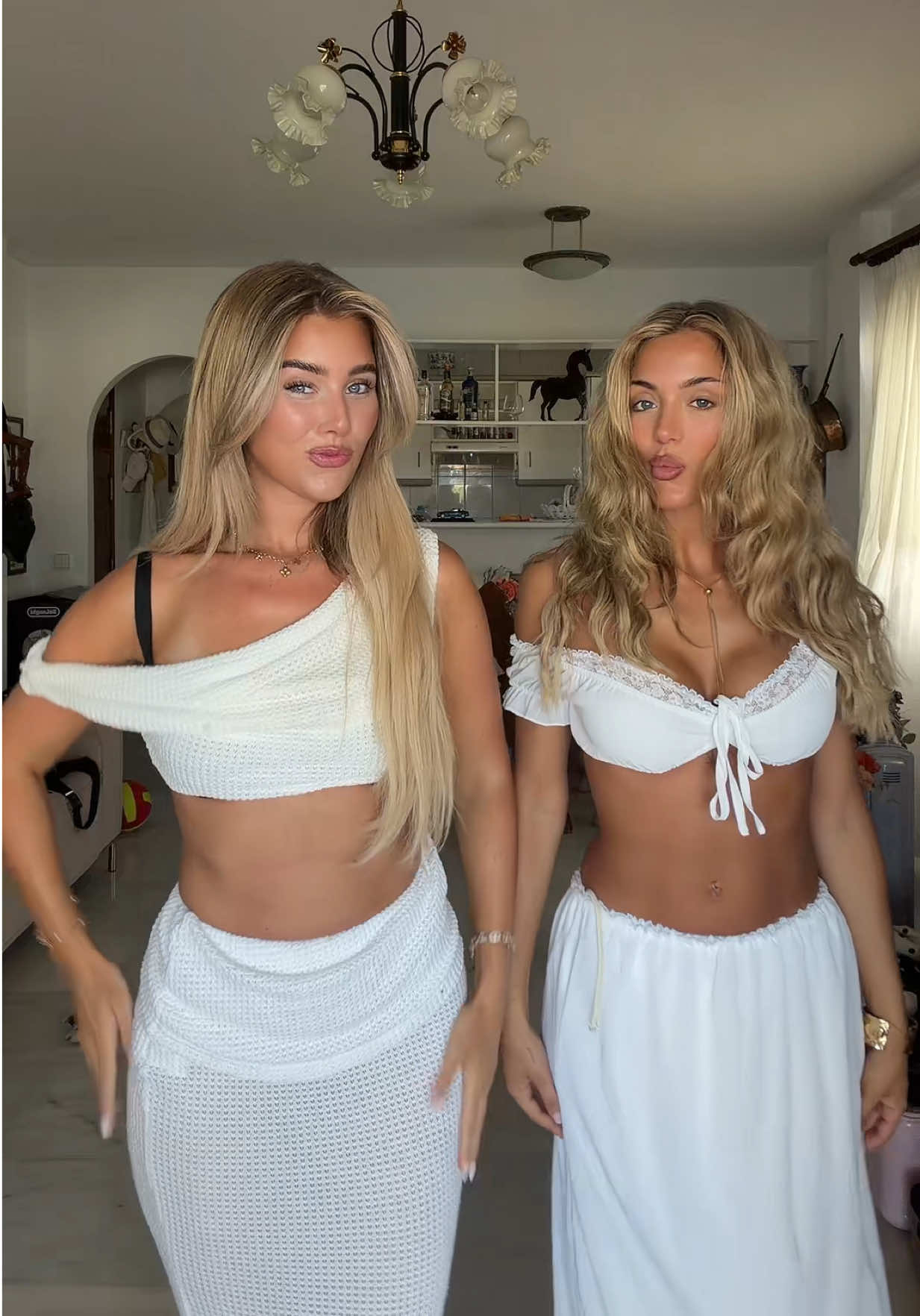 @Lauralarosee