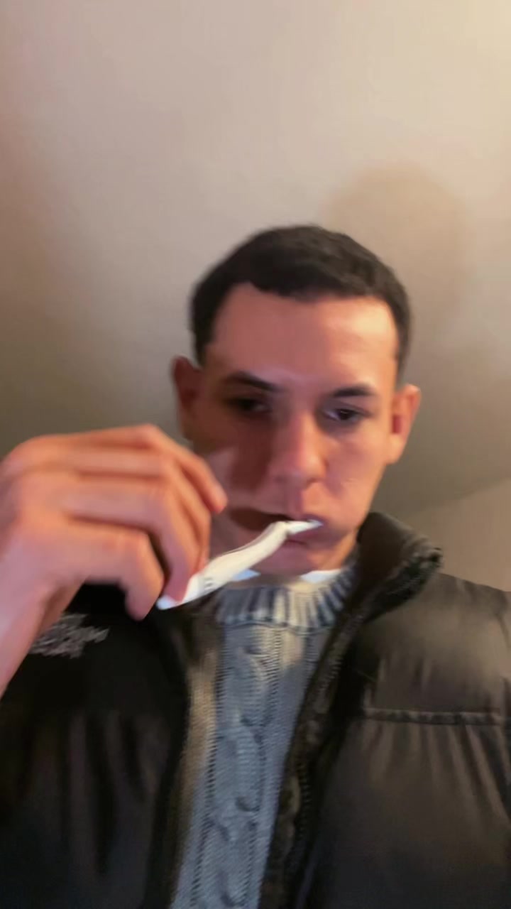 @JG