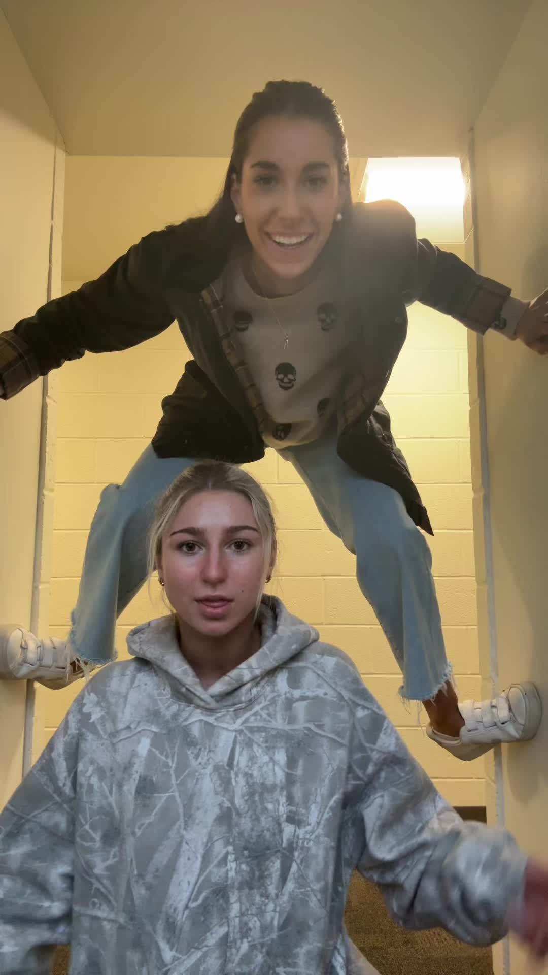 @V