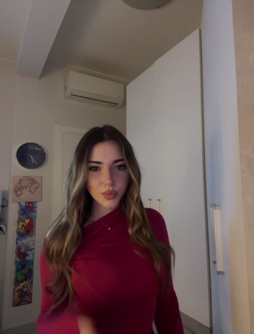 @𝑨𝑼𝑹𝑶𝑹𝑨