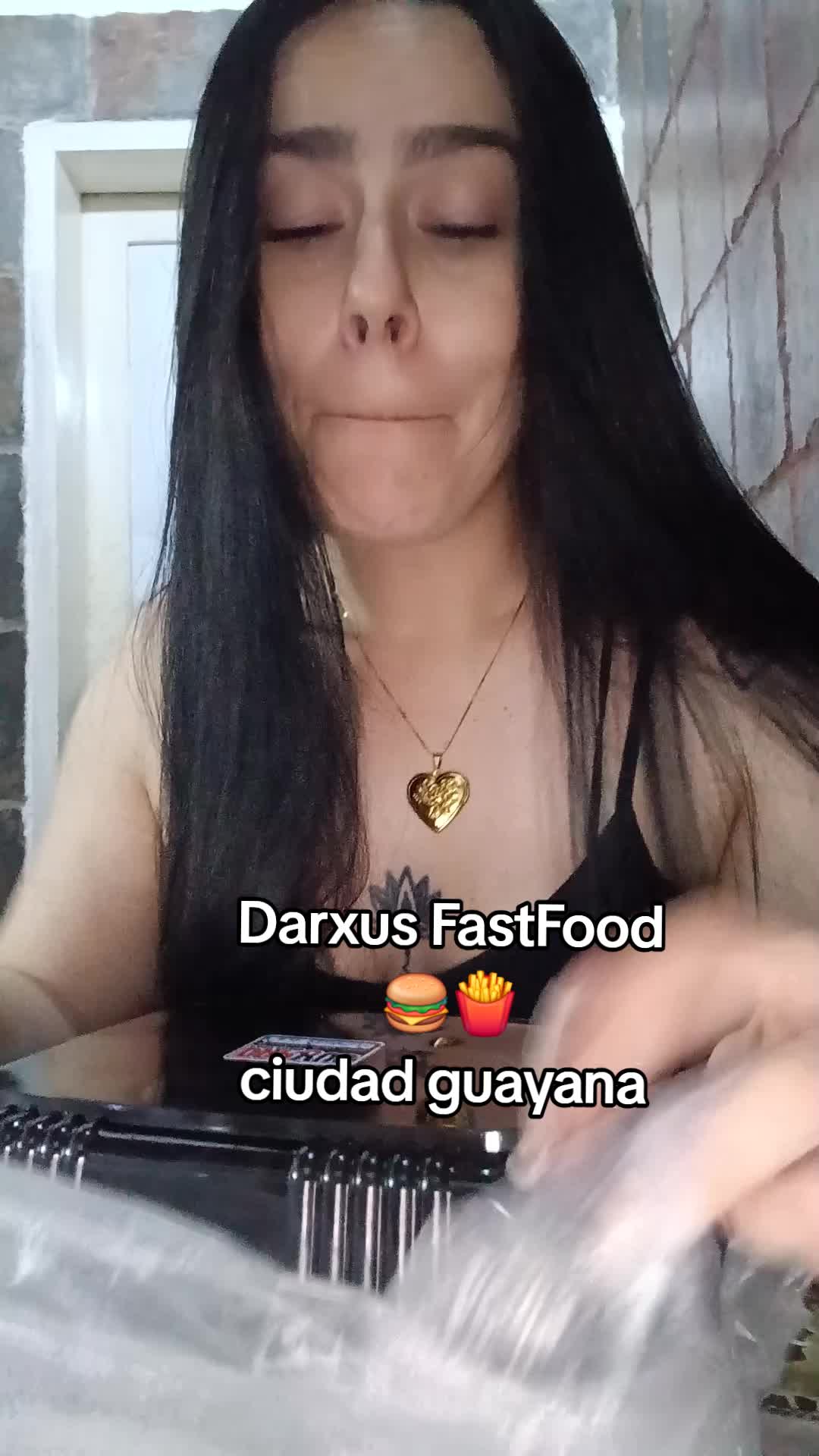 @DRA. M A R I U 🌟