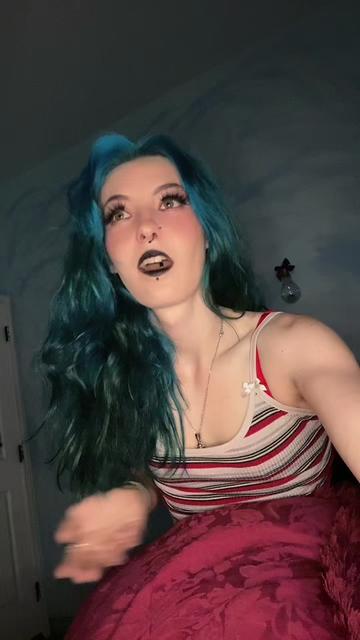 @onlyhazbabe