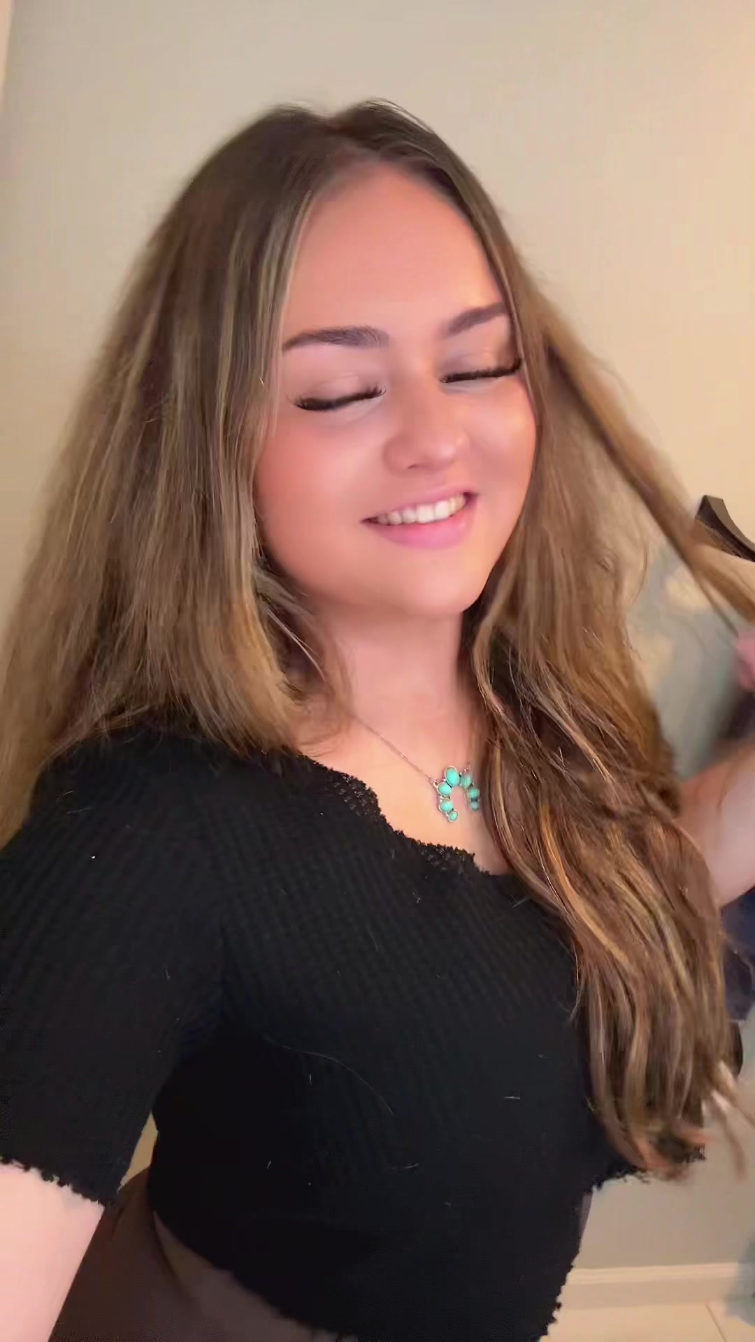 @ella ⚡️🪶