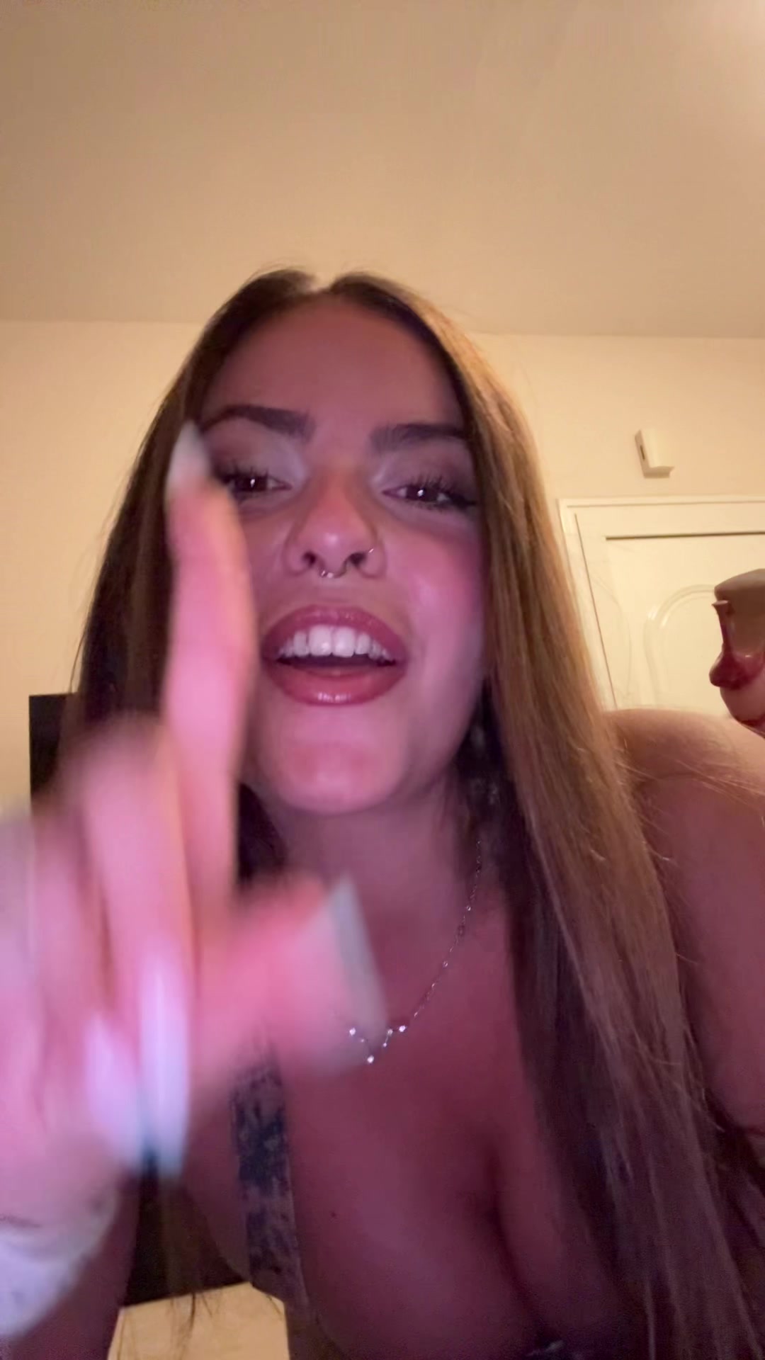 @mirellaki