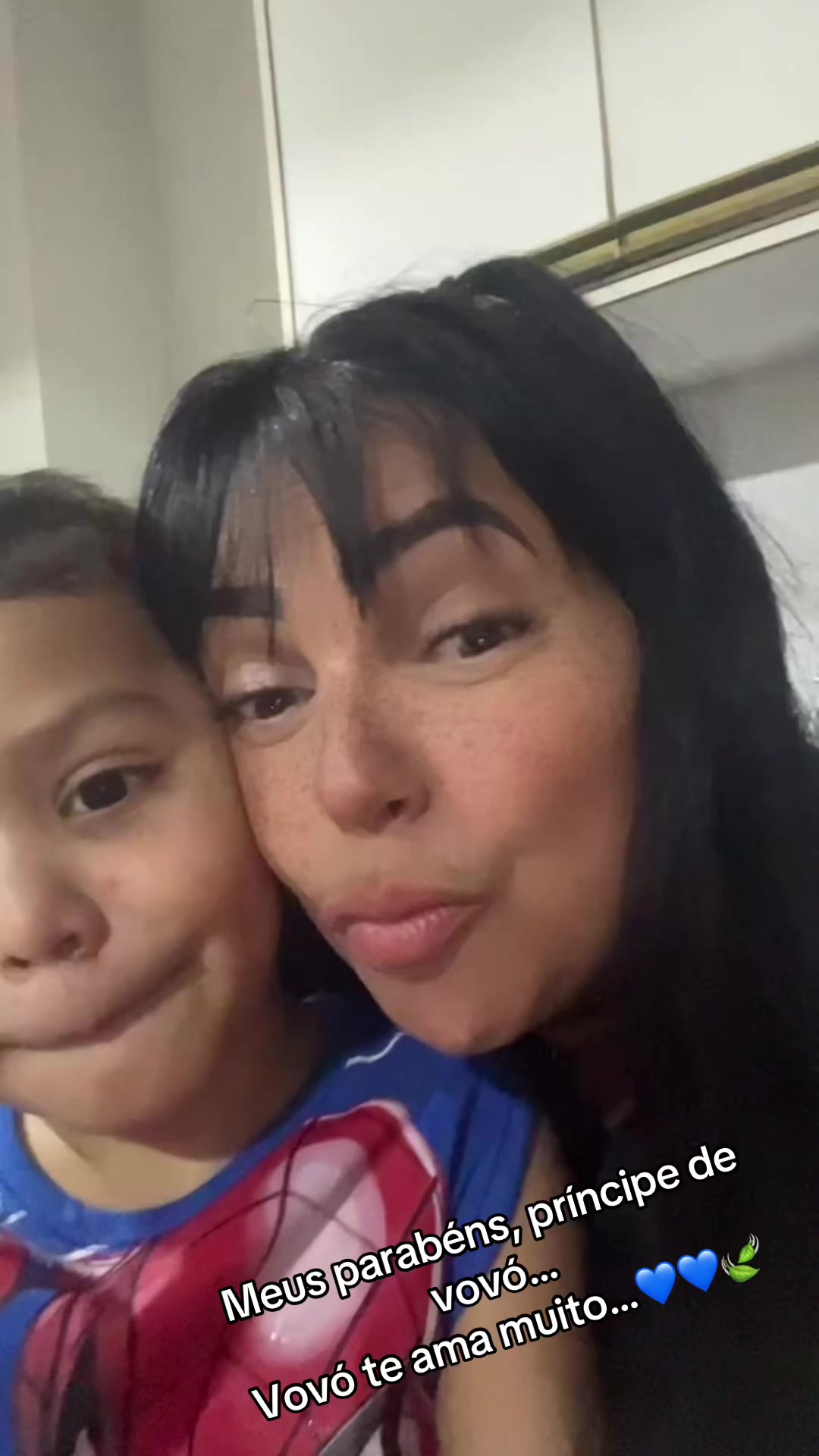 @Elisa Rocha555