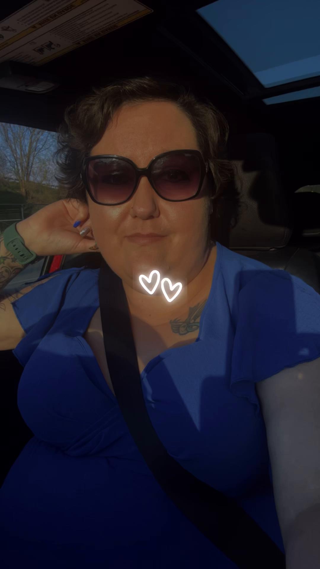 @Dee