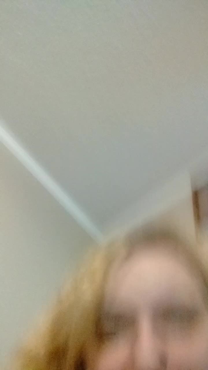 @LucyThiel.