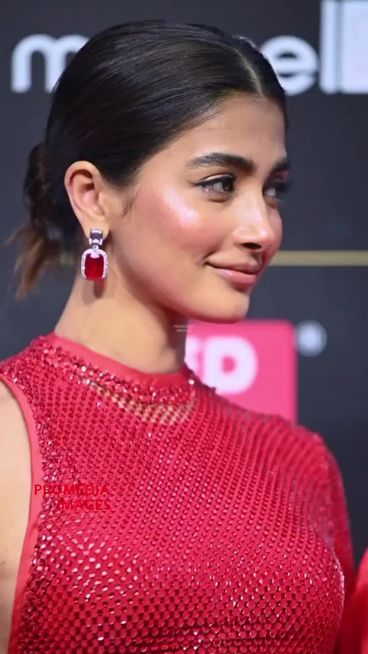 @Pooja Hegde