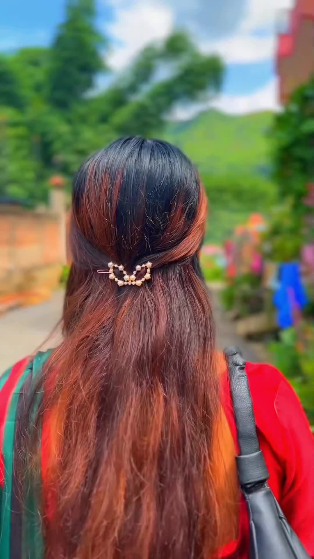 @अ&bull;नि&bull;ता🌒