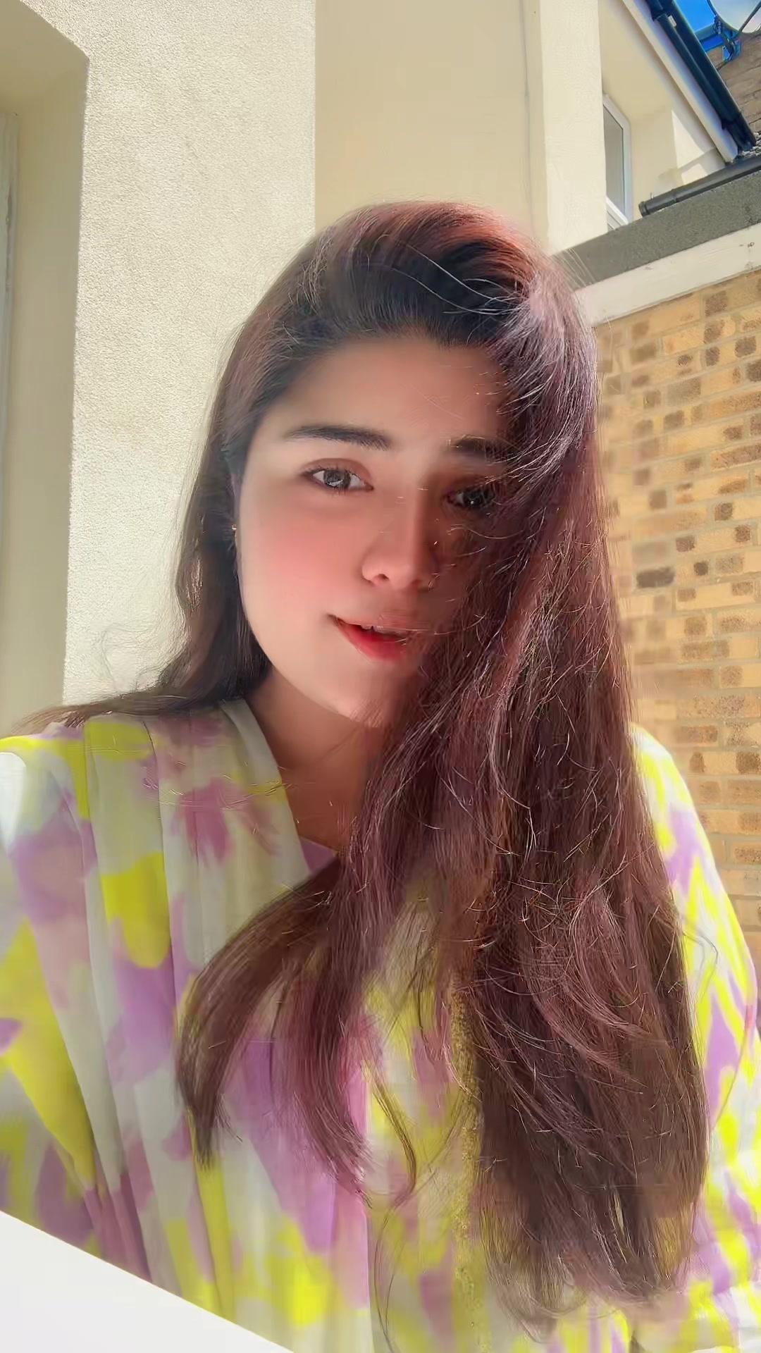 @LARAIB