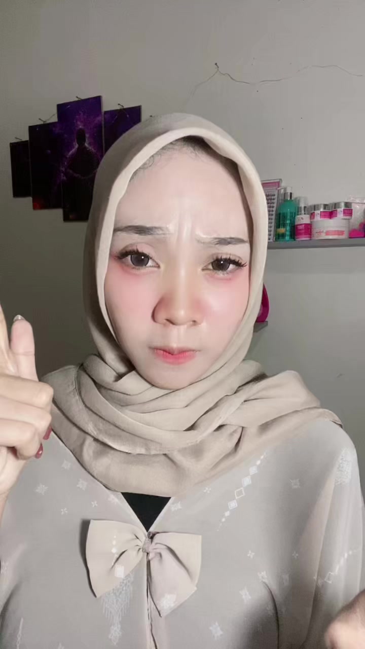 @Anggraeni