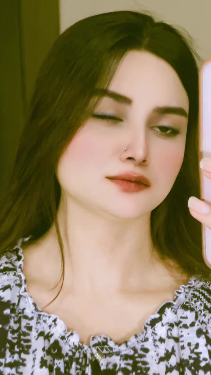 @Emaan🕊️✨