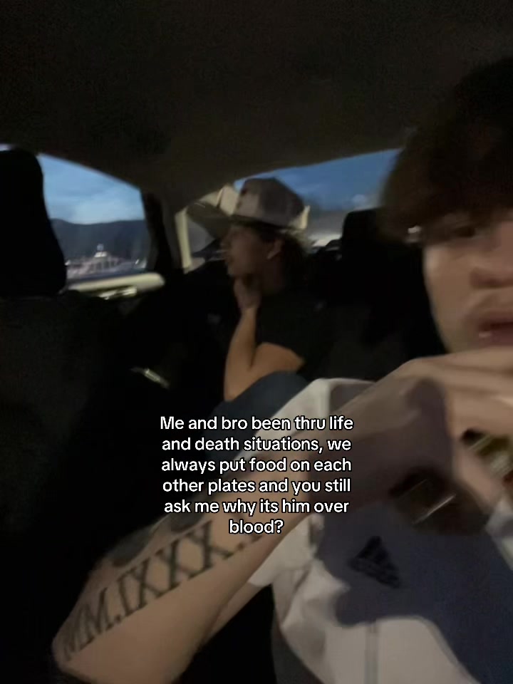 @️