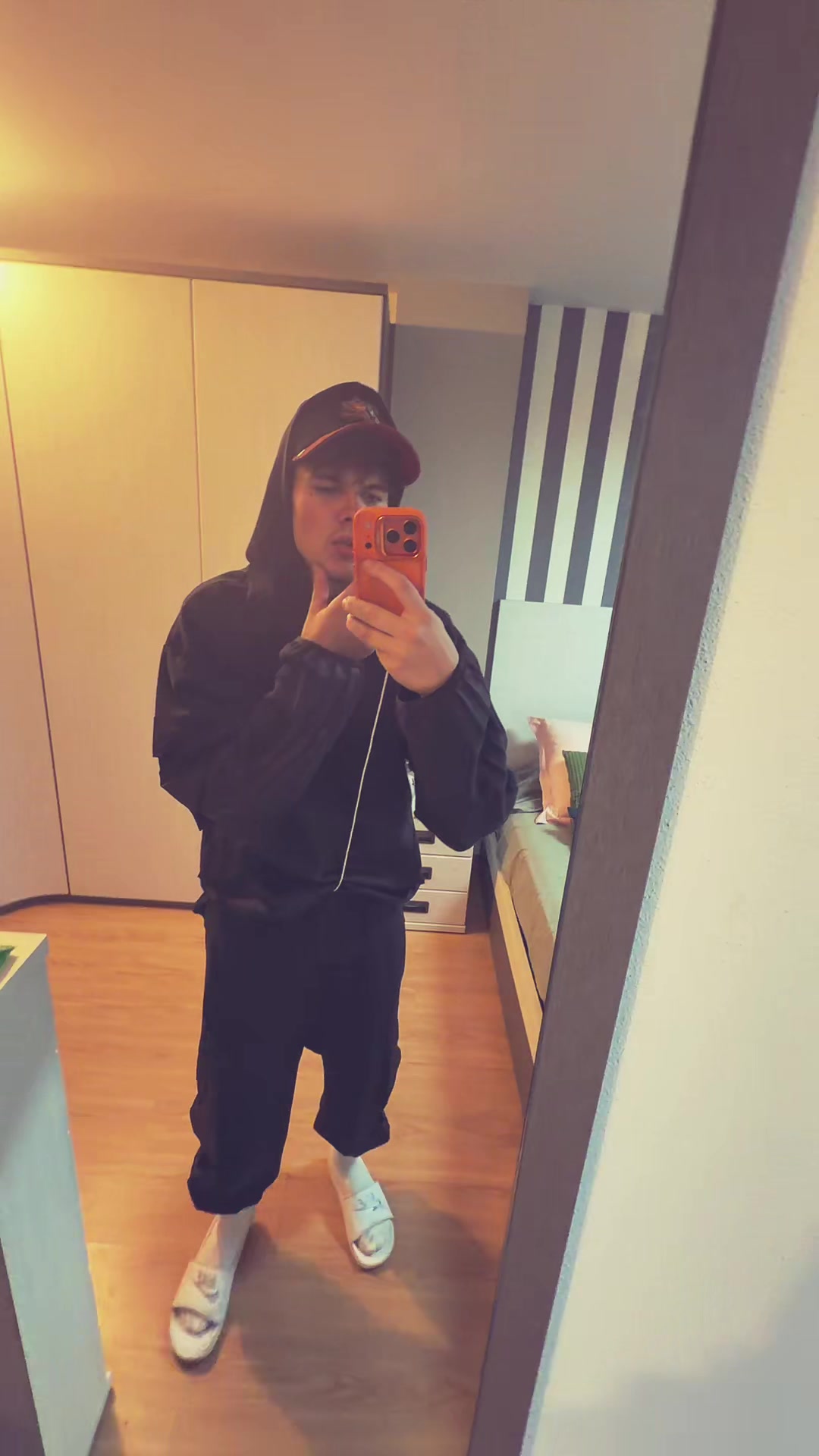 @Mikelon 🩸