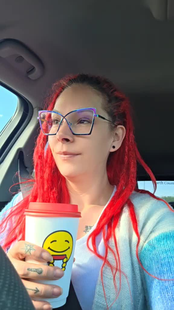 @Mombie1991