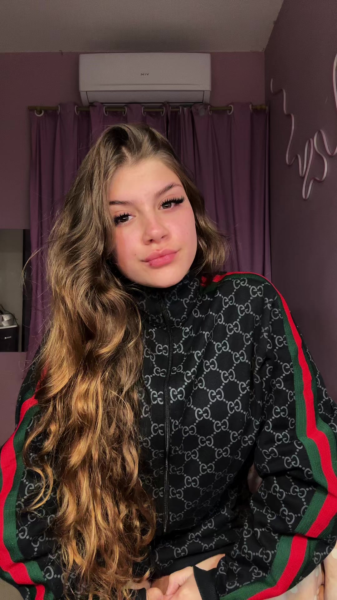 @nicolemello09_