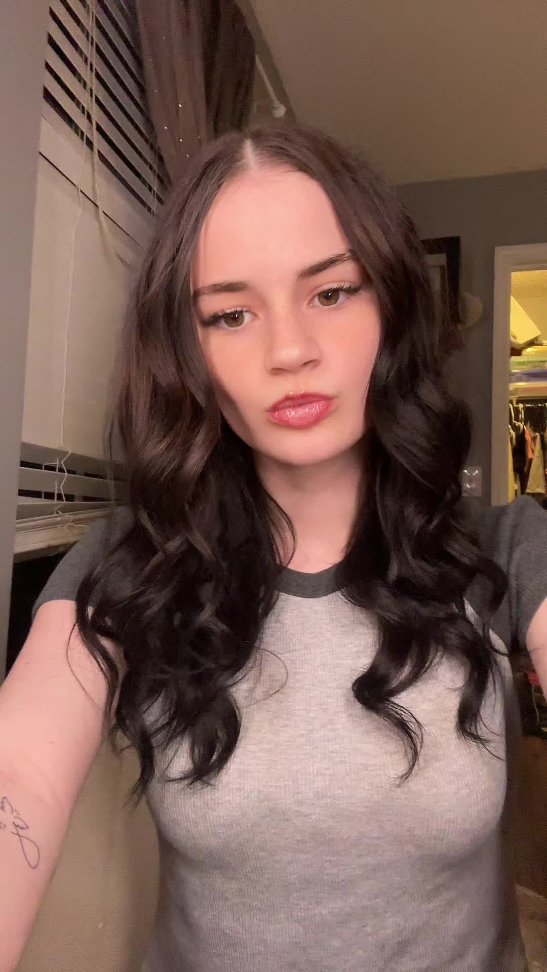 @caitlin may 💌