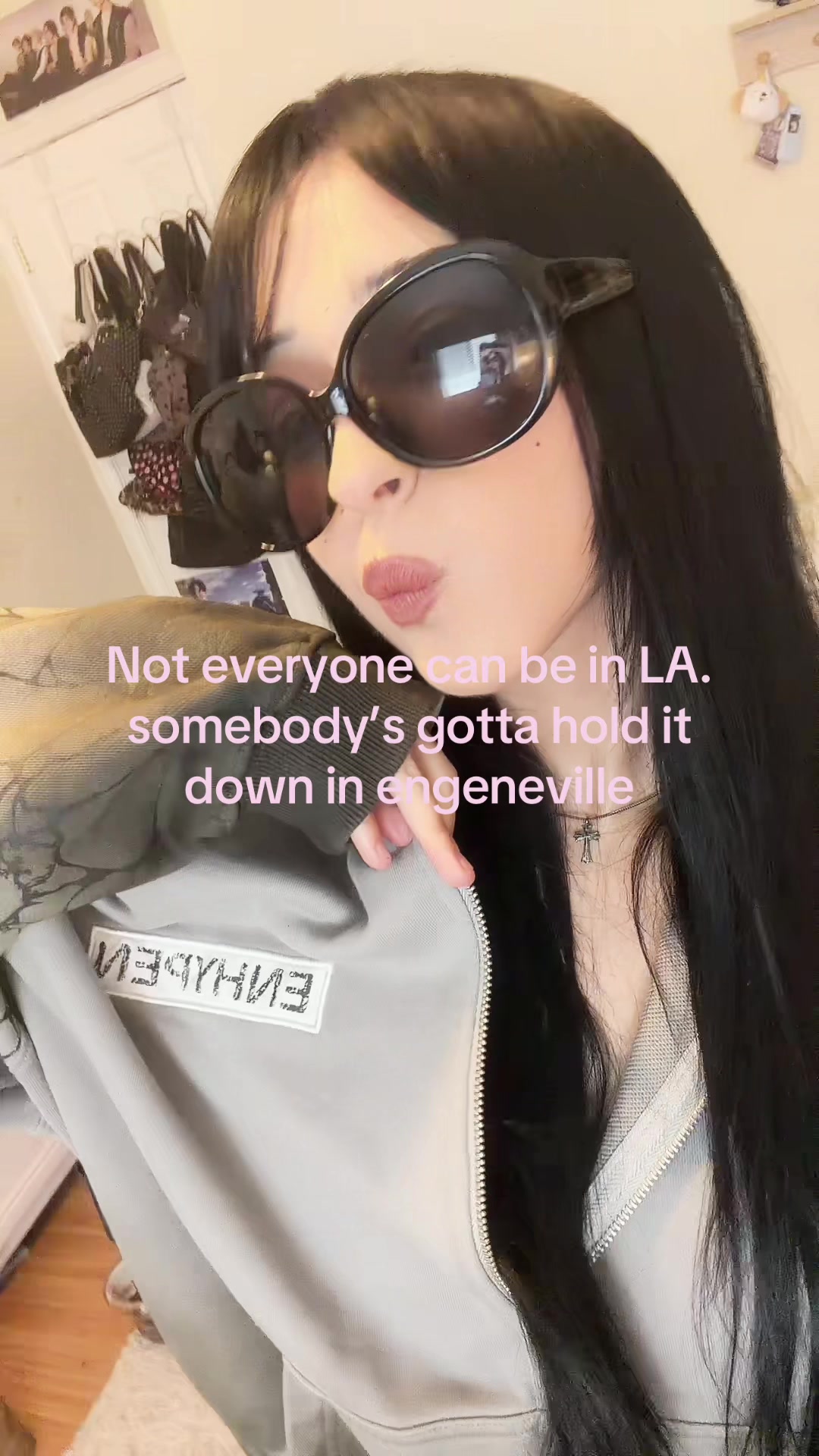 @ciara