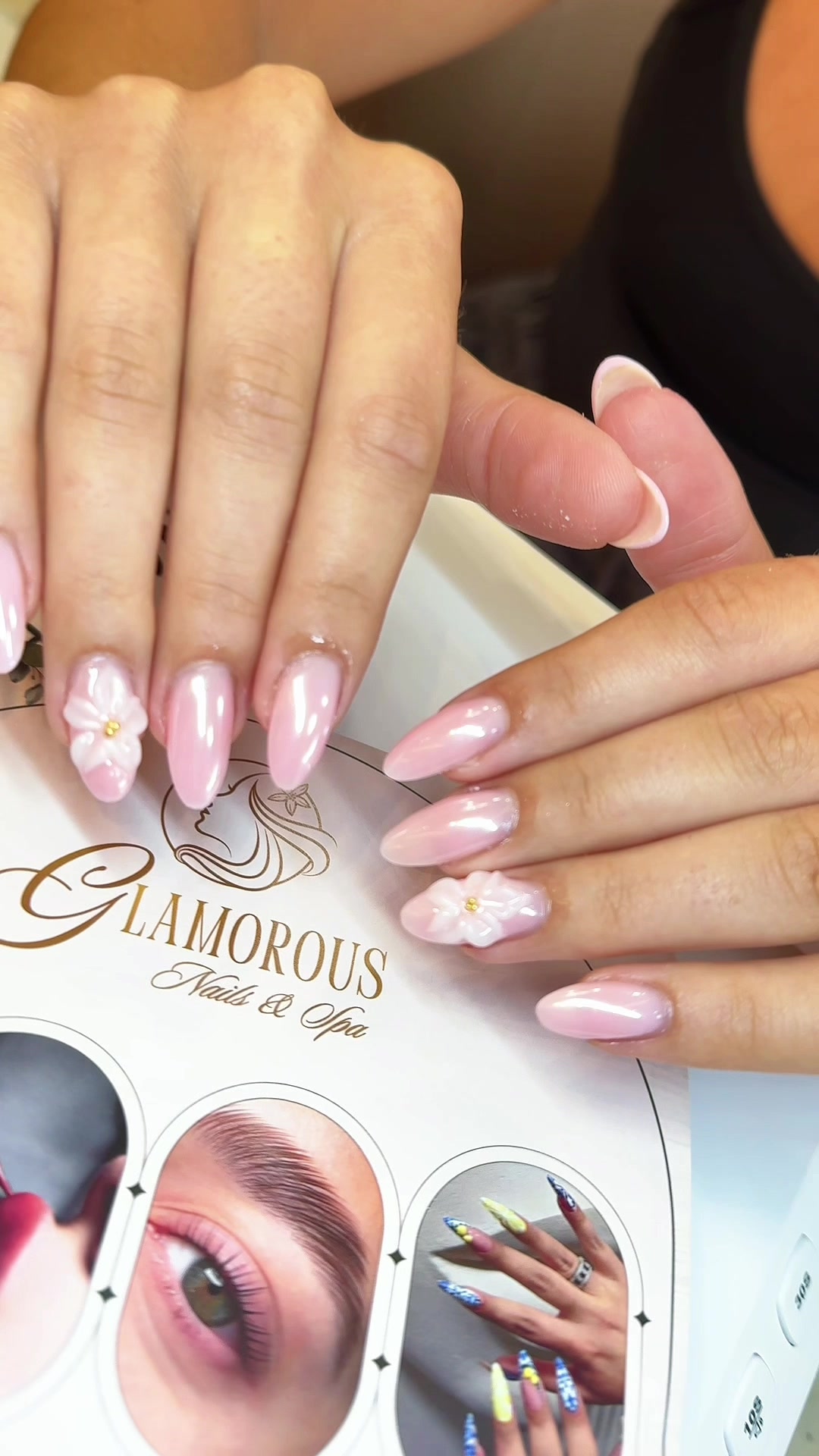 @Glamorous Nails & Spa