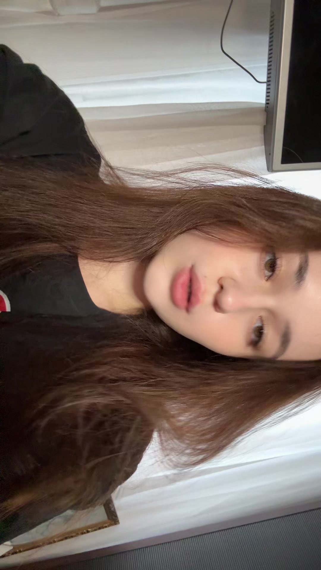 @🤨