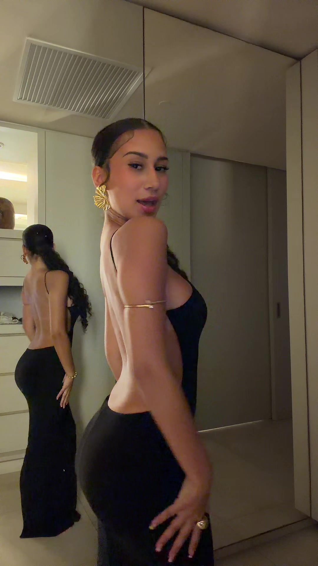 @flydressy