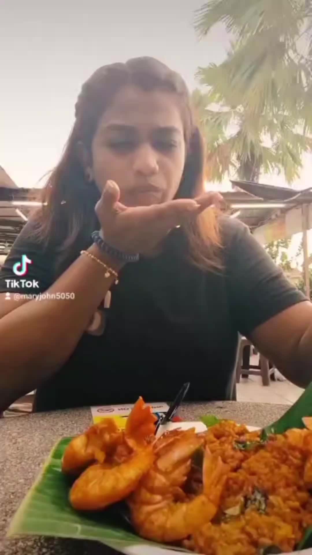 @mjfoodiekitchen hq