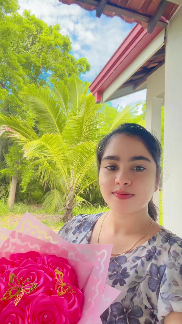 @Kawshii🧚♀️🌹
