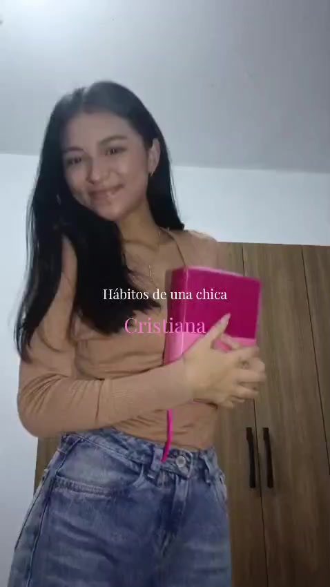 @Naomyjulca