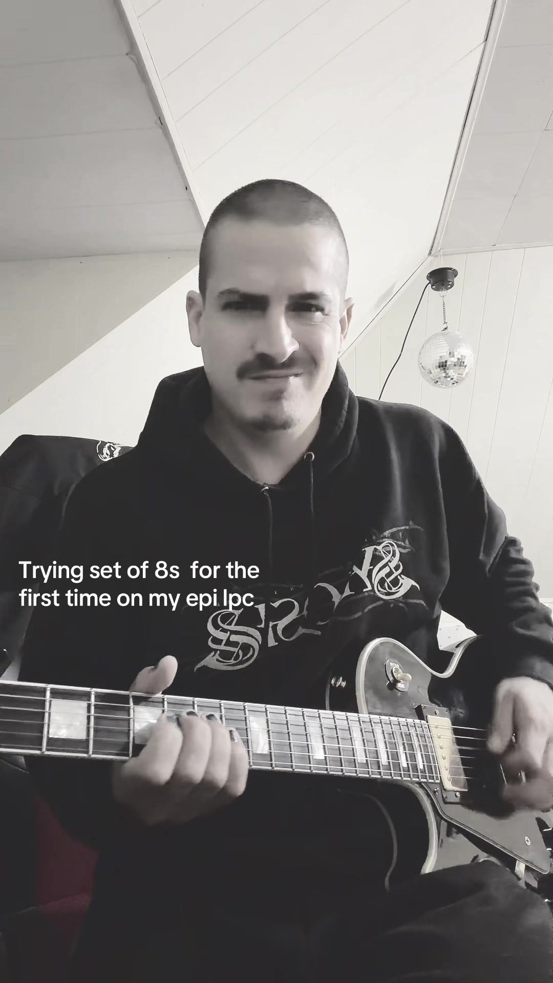 @Axl