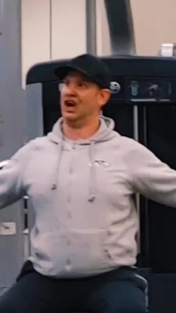 @Strechedurhole