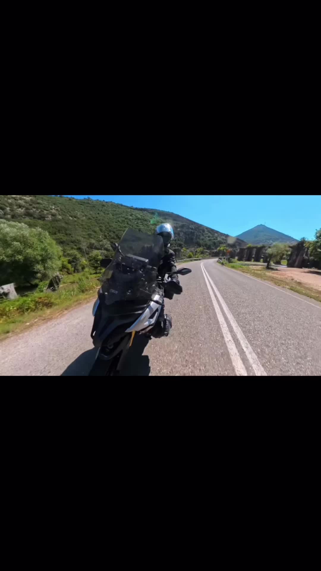@explorerGRiders