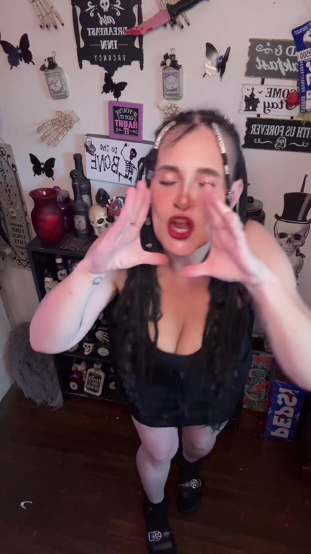 @crazyscorpiochix80