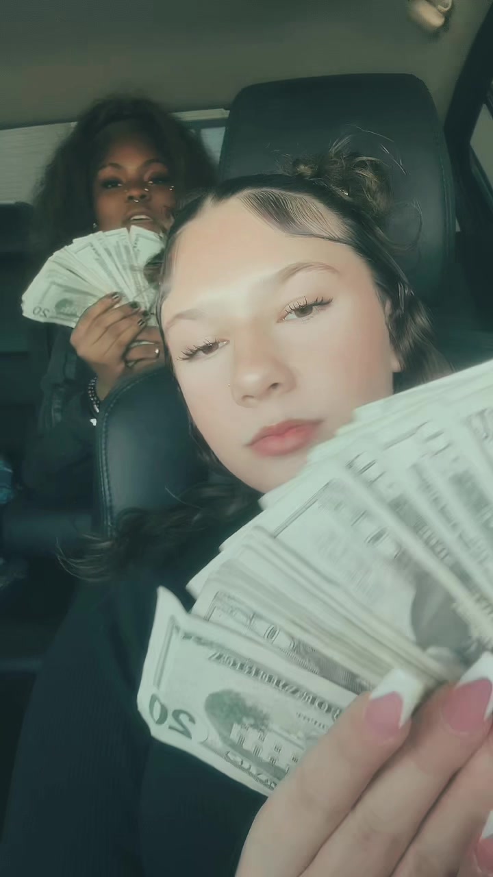 @🧟♀️