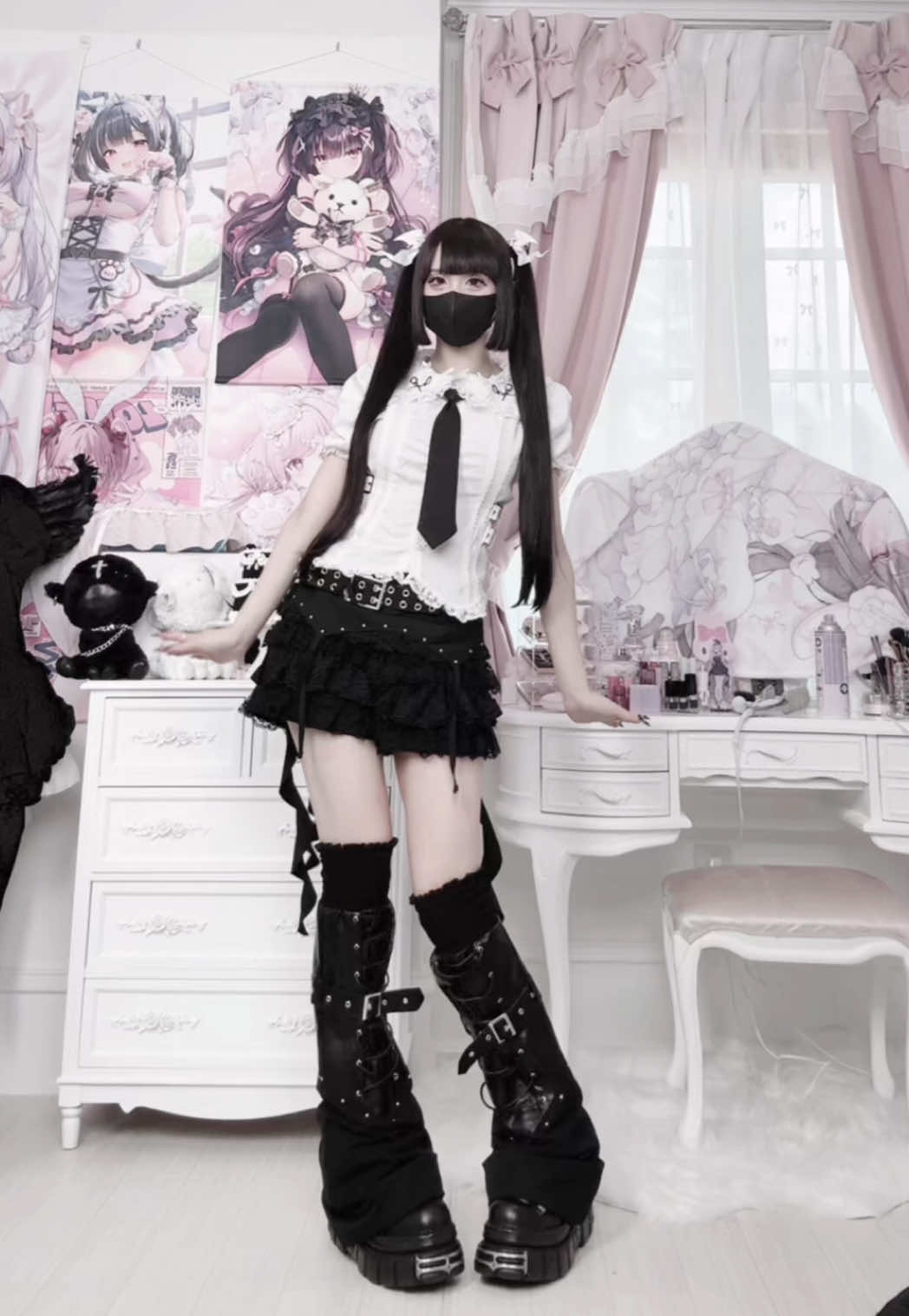 @𝓋𝑒𝑒 ♱·.༝ ゔぃー