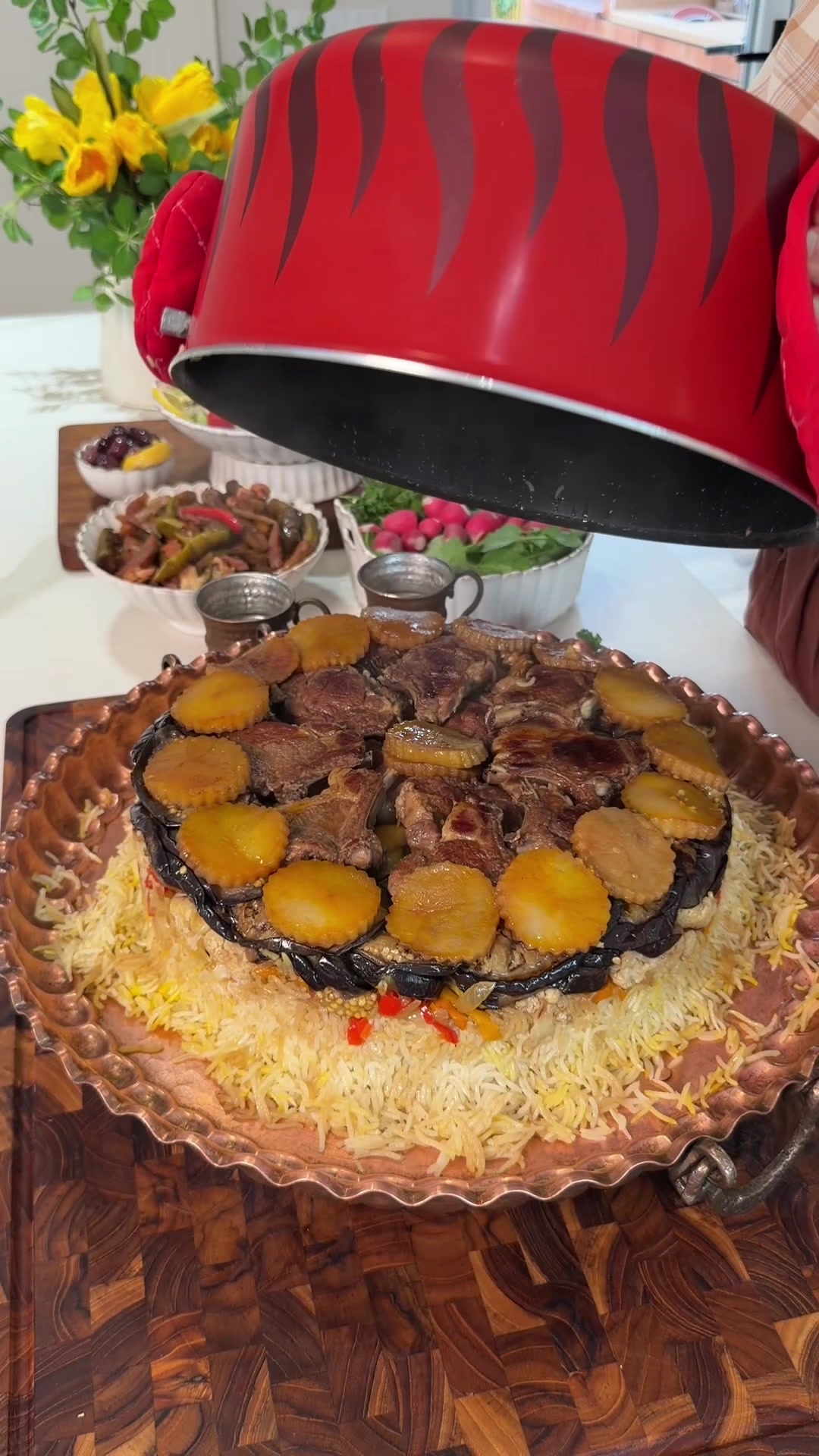 @maha_hatamمها حاتم