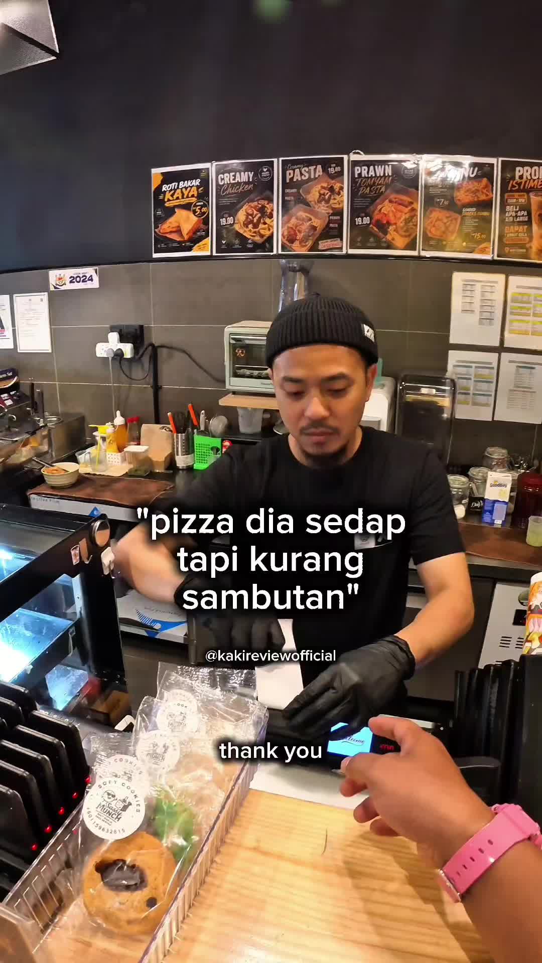 @𝐊𝐀𝐊𝐈 𝐑𝐄𝐕𝐈𝐄𝐖 🇲🇾