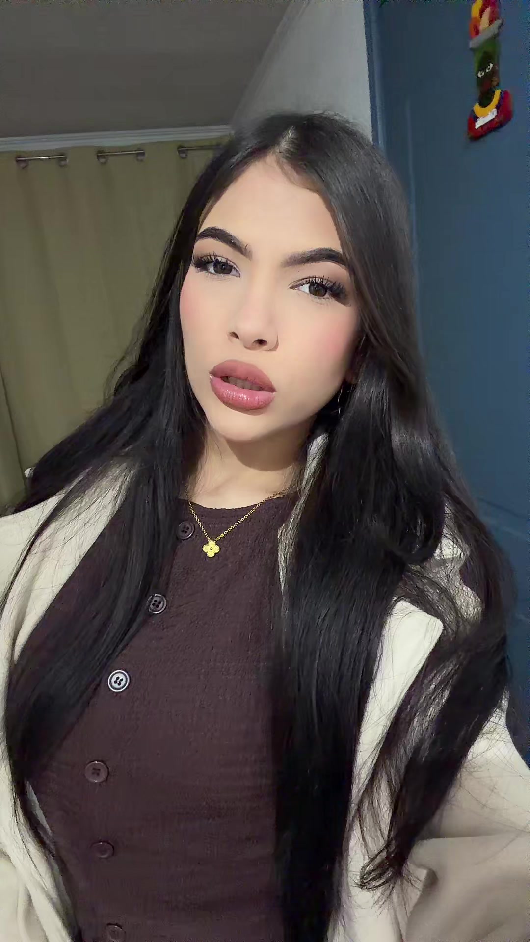 @isisss