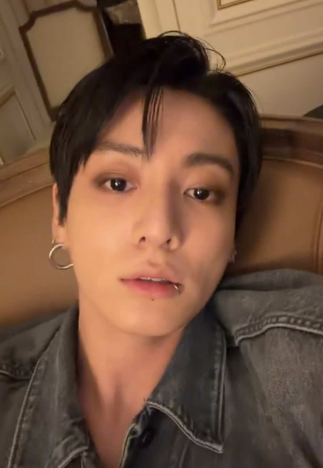 @⁷⟭⟬BTSVT𖧷&sup1;&sup3;