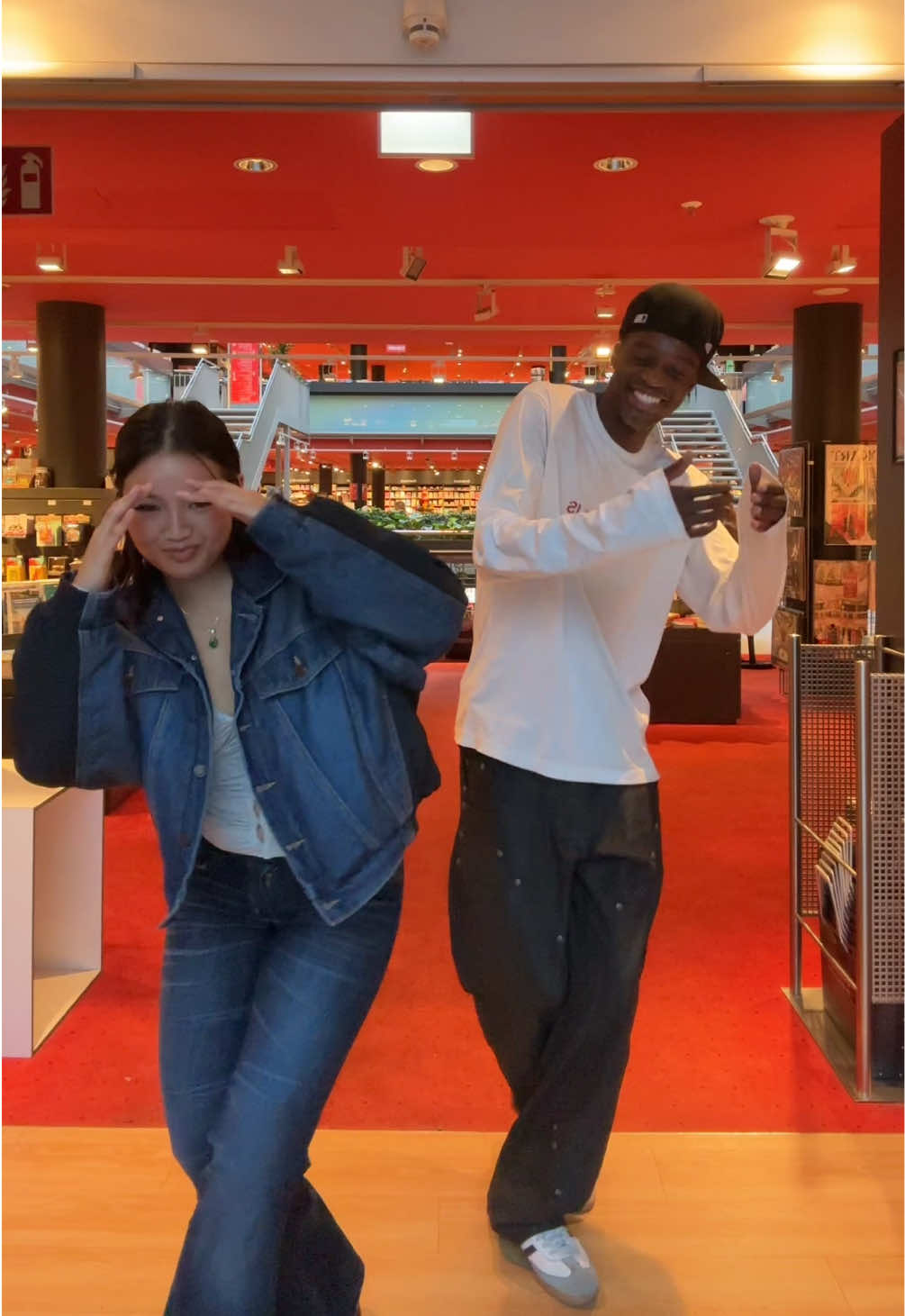 @Mi