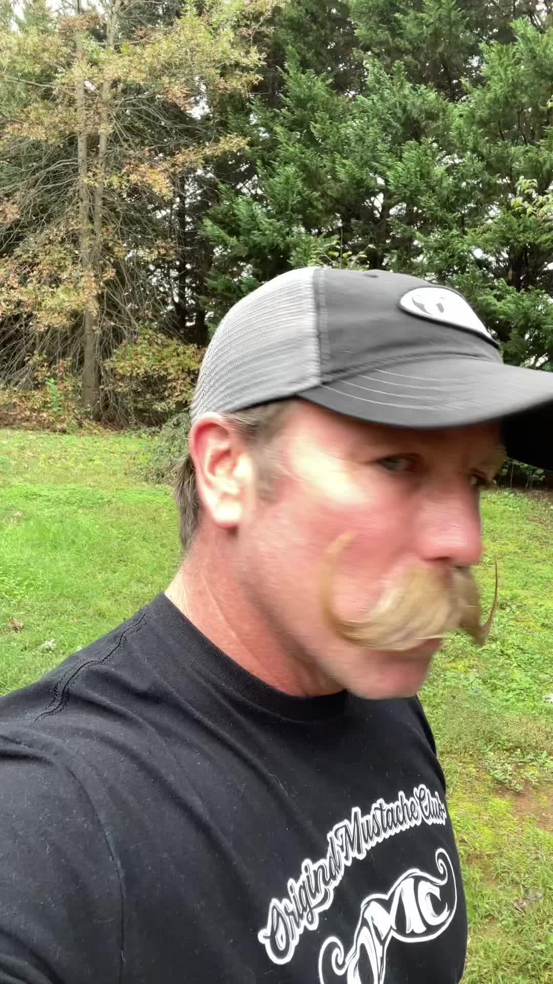 @Bobandelliothismustache