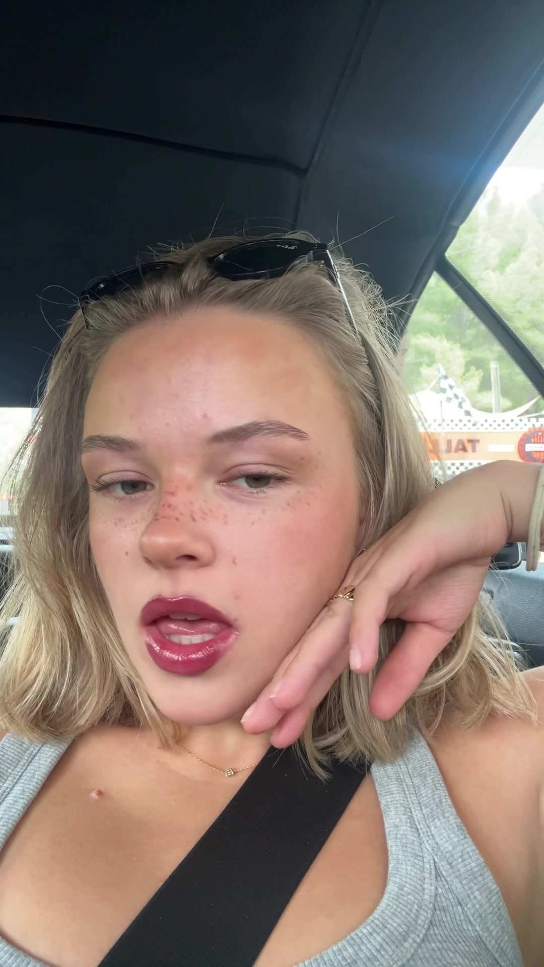 @Lottie