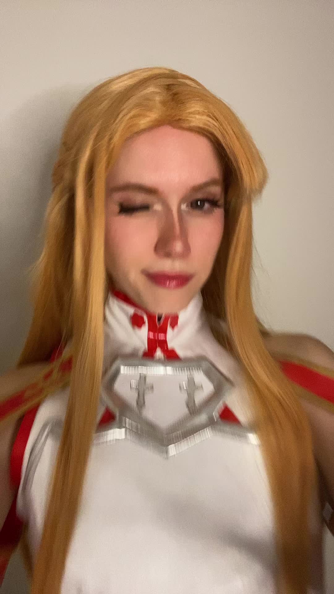 @evie ⋆˙⟡