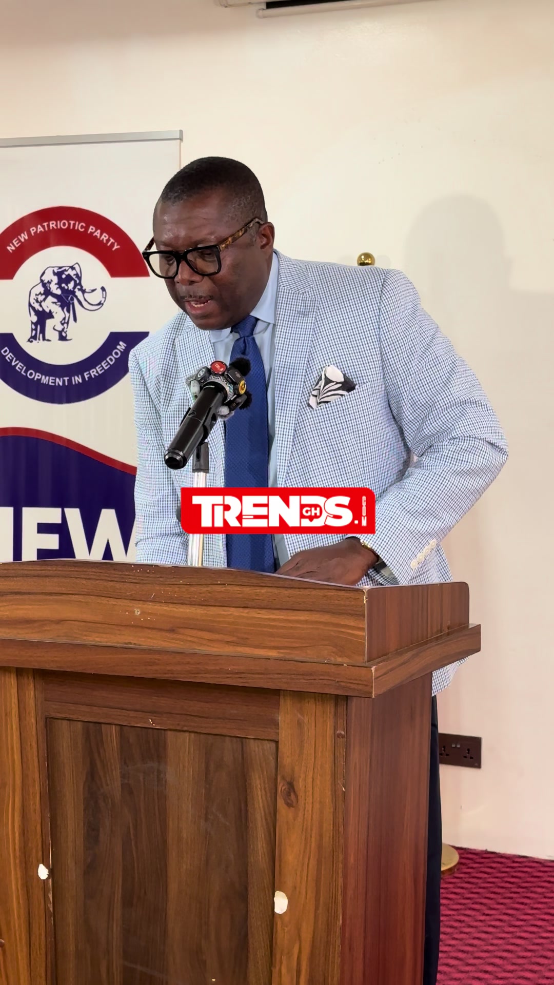 @TRENDS GH