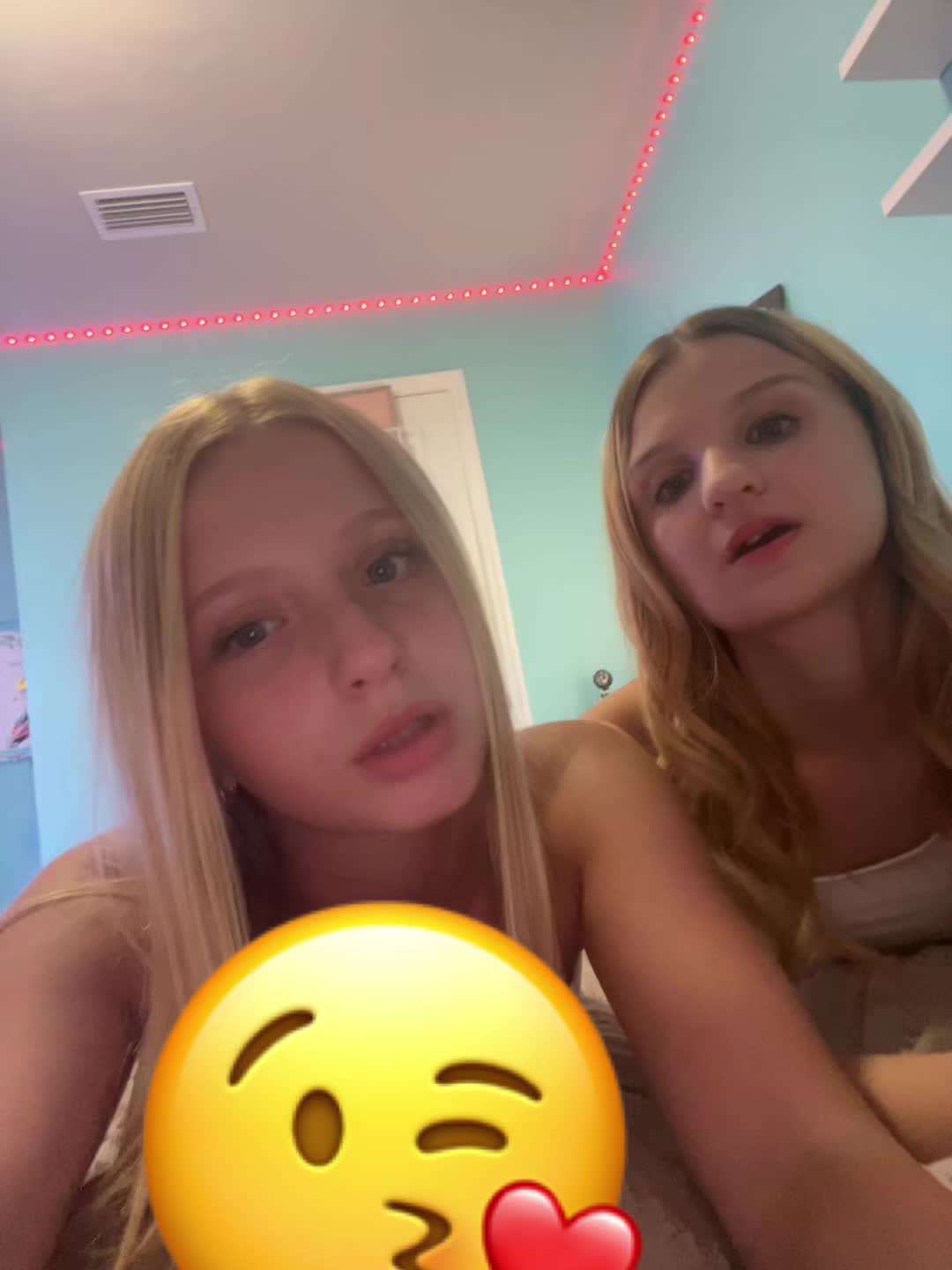 @Kikispam