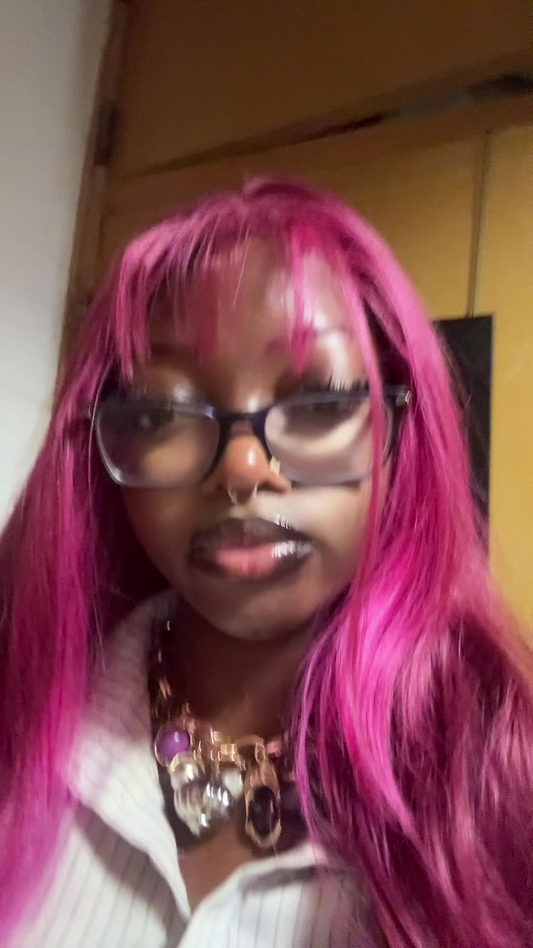 @hellodubai14