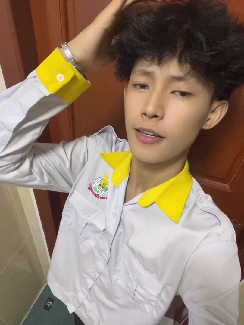 @CHHOŘNG~CHHOŘNG