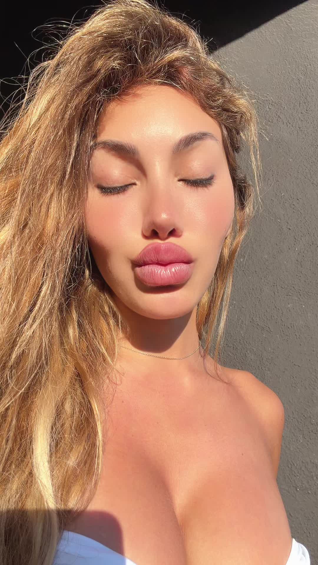 @taylorjadenovoa