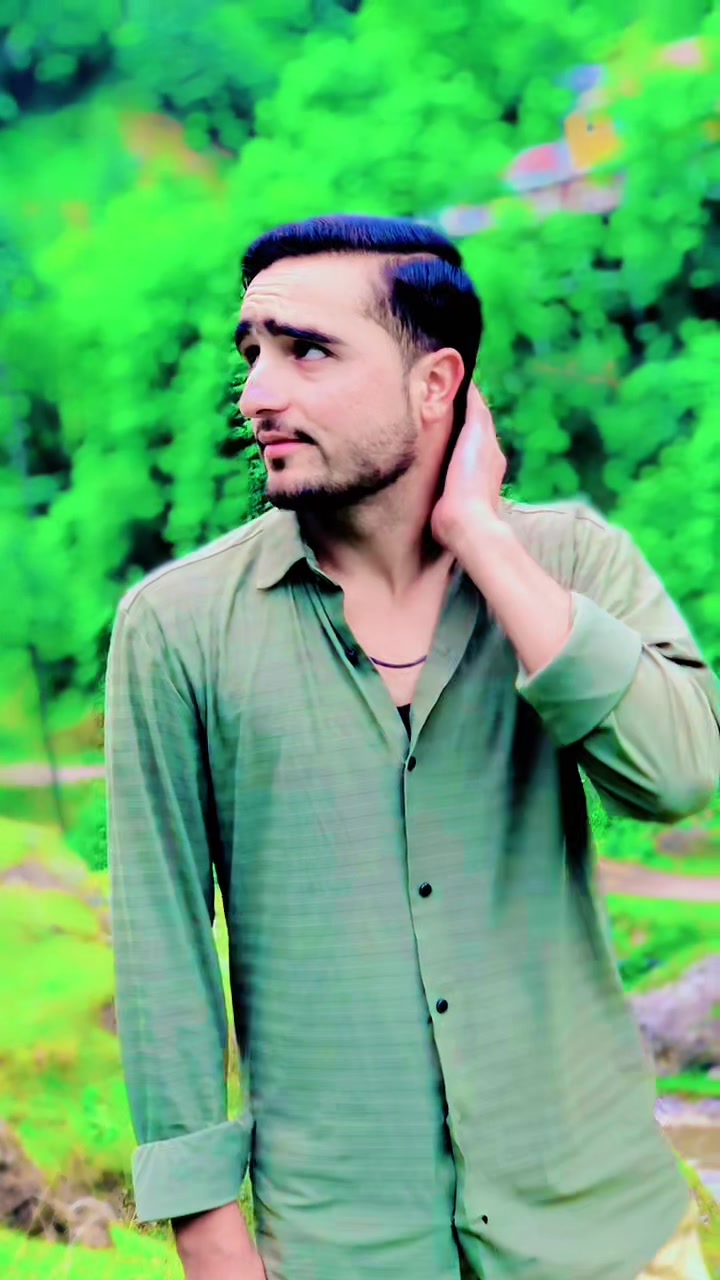 @Mr_ Zeeshan077